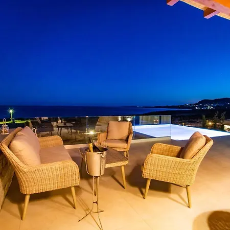 Вилла Aros Luxury *