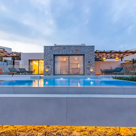 Aros Luxury Vila