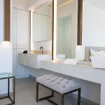 Aros Luxury
