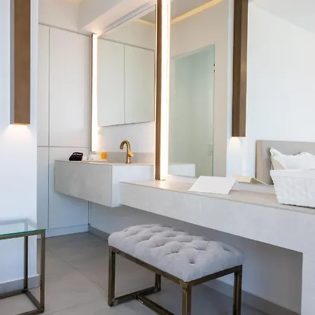 Aros Luxury