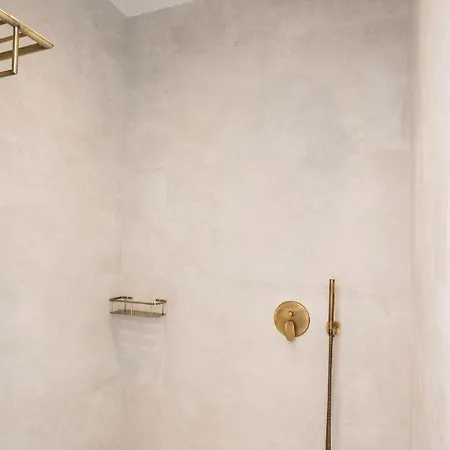 Aros Luxury Villa